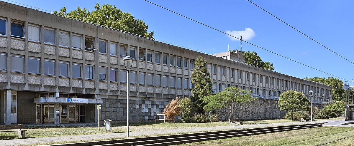 Charles Darwin University Campus 1
